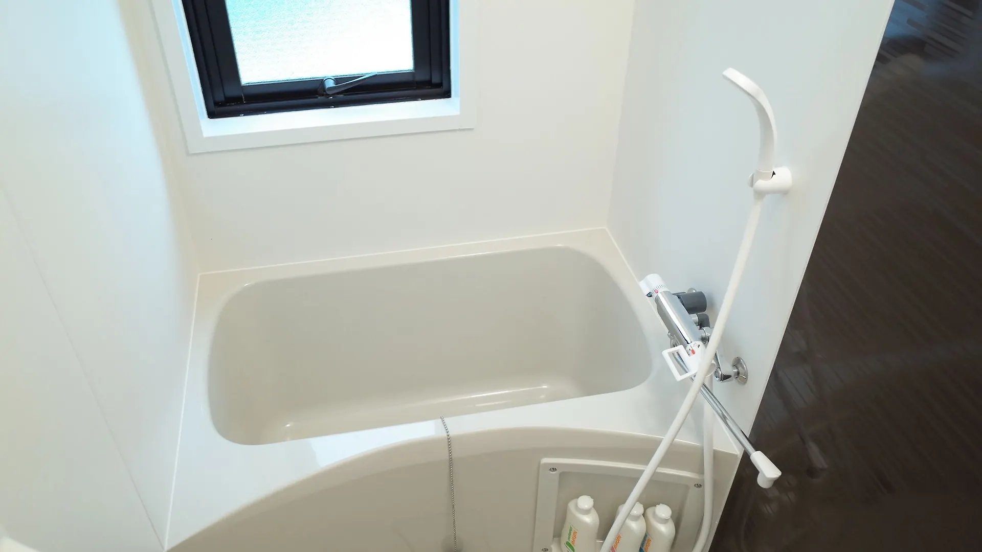 Hotel Bnb+ Ikebana Okina Yotsuya - Hostel Tokyo